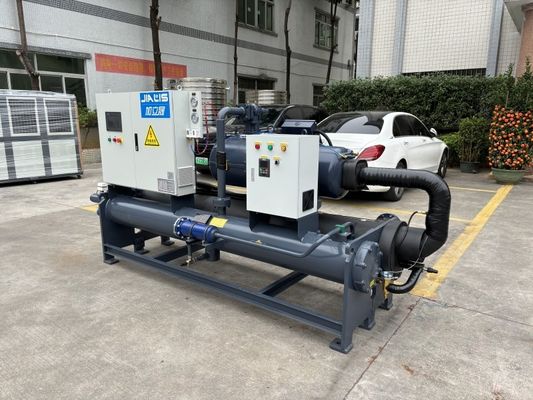 Watergekoelde koeler met 59,5 m3/h koelstroom 5-35.C Temperatuurbereik 380-415V Voeding